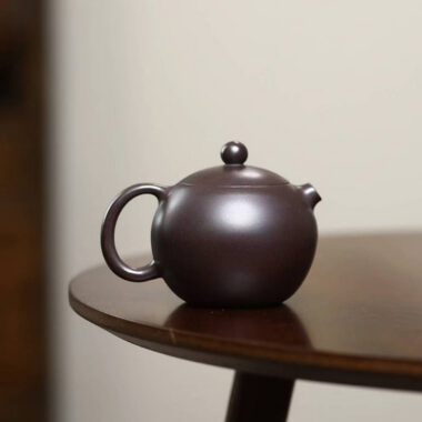 Yixing Zisha Teapot [Hetun Xishi] (Chi Long Xue Sha – 220ml)