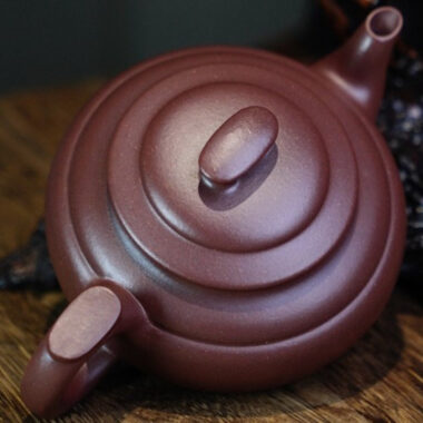 Full Handmade Yixing Zisha Teapot [Shang Xin Qiao Pot] (Di Cao Qing – 260ml)