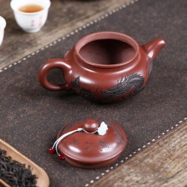 Yixing Zisha Teapot [Dragon Fanggu] (Long Xue Sha – 340ml)