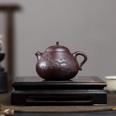 Yixing Zisha Teapot [Fragrant Eggplant] (Zi Ni – 250ml)