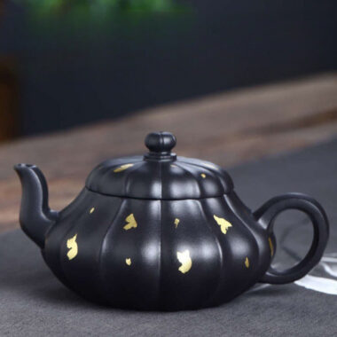 Full Handmade Yixing Zisha Teapot [Golden Yuru Pot] (ShI Huang – 280ml)