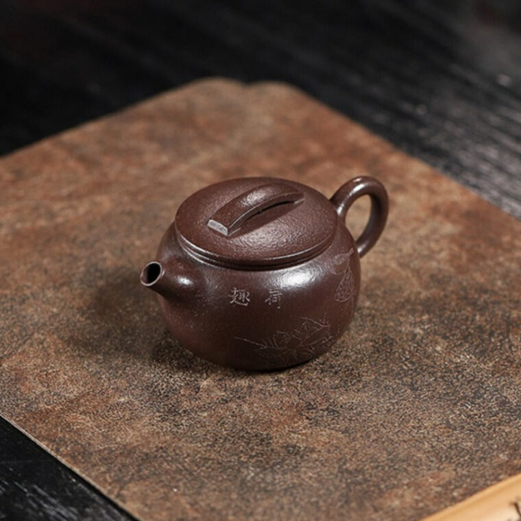 Yixing Zisha Teapot [Mini Lotus Joy] (Lao Zi Ni – 110ml)