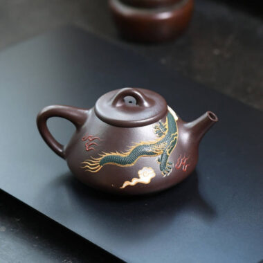 Full Handmade Yixing Zisha Teapot [Dragon Ziye Shi Piao Pot] (Lao Zi Ni – 360ml)