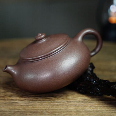 Full Handmade Yixing Zisha Teapot [Han Jiang Pot] (Zi Ni – 190ml)