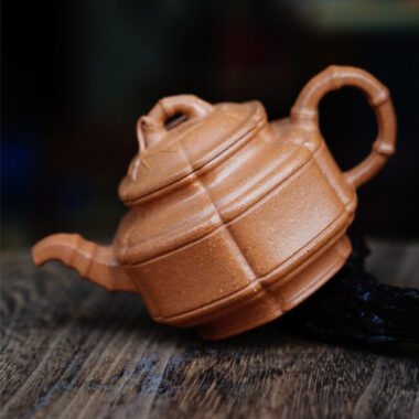 Full Handmade Yixing Zisha Teapot [Liufang Zhu Gu Pot] (Jiang Po Ni – 190ml)