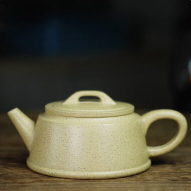 Full Handmade Yixing Zisha Teapot [Yu Zhao Pot] (Benson Lu Ni – 170ml)
