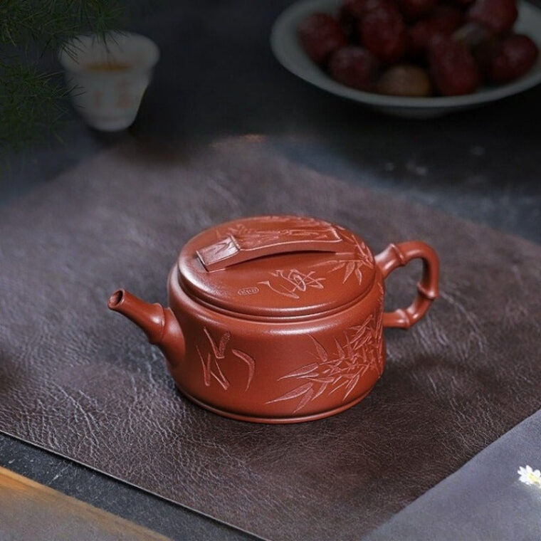 Full Handmade Yixing Zisha Teapot [Bamboo Hanwa] (Hong Pi Long – 320ml)