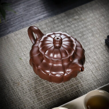 Full Handmade Yixing Zisha Teapot [Ruyi Linghua] (Jin Sha Zi Ni – 300ml)