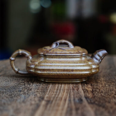 Full Handmade Yixing Zisha Teapot [Jin Nang Xu Bian Pot] (Qing Duan Ni Firewood Fired – 200ml)