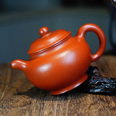 Full Handmade Yixing Zisha Teapot [Duo Zhi Pot] (Zhao Zhuang Zhu Ni – 250ml)