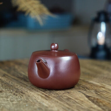 Yixing Zisha Teapot [Qingyun Pot] (Zi Ni – 230ml)