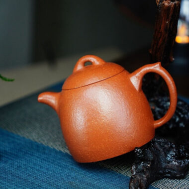Full Handmade Yixing Zisha Teapot [Qin Quan Pot] (Li Pi Zhu Ni – 270ml)