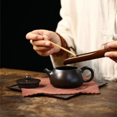 Yixing Zisha Teapot [Kuan Kou Shi Piao] (Shi Huang – 200ml)