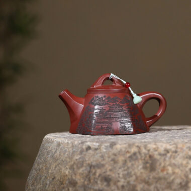 Yixing Zisha Teapot [Bawang Shi Piao] (Long Xue Sha – 280ml)