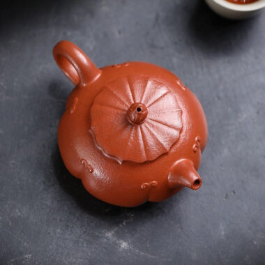 Full Handmade Yixing Zisha Teapot [Jinxiu Xishi] (Zhu Sha Zhu Ni – 150ml)