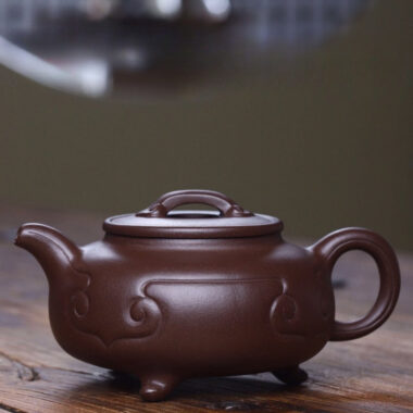 Full Handmade Yixing Zisha Teapot [Sanzu Ruyi Pot] (Zi Ni – 400ml)