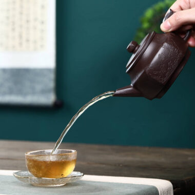 Full Handmade Yixing Zisha Teapot [Liuliu Dashun Pot] (Lao Zi Ni – 300ml)