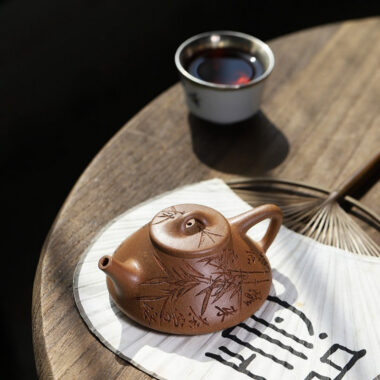 Yixing Zisha Teapot [Breeze Ziye Shi Piao] (Jiang Po Ni – 170ml / Zi Ni – 190ml)