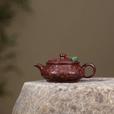 Yixing Zisha Teapot [Plum Blossom Ming Lu] (Zi Zhu Ni – 210ml)
