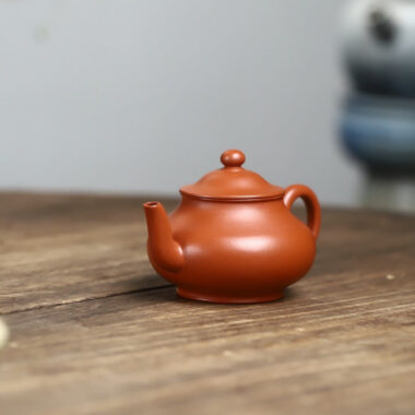 Full Handmade Yixing Zisha Teapot [Straw Hat Pot] (Zhao Zhuang Zhu Ni – 120ml)