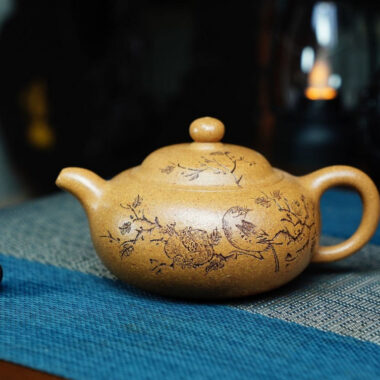 Full Handmade Yixing Zisha Teapot [Yuan Zhu Pot] (Wucai Lao Duan Ni – 220ml)