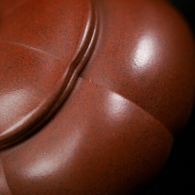 Yixing Zisha Teapot [Plum Han Jiang] (Zi Ni – 180ml)