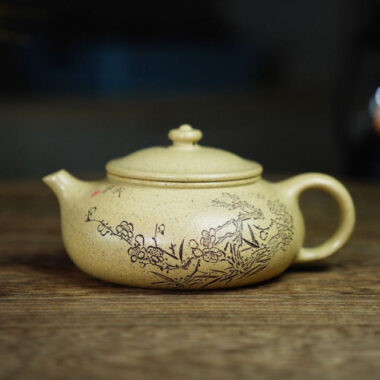 Full Handmade Yixing Zisha Teapot [Han Jiang Pot] (Bensan Lu Ni – 180ml)