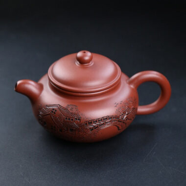 Full Handmade Yixing Zisha Teapot [Yi Jiangnan Fanggu Pot] (Dahongpao – 170ml)