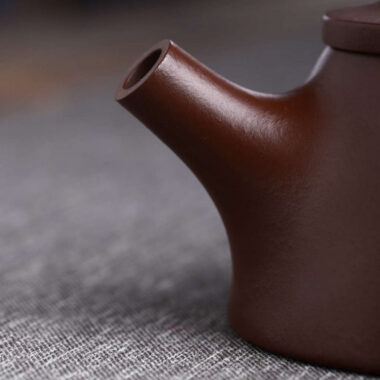 Full Handmade Yixing Zisha Teapot [Bawang Shi Piao Pot] (Zi Ni – 160ml)