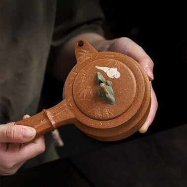 Full Handmade Yixing Zisha Teapot [Xiao Yao Bamboo] (Jin Jiang Po Ni – 300ml)