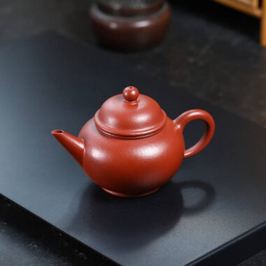 Full Handmade Yixing Zisha Teapot [Shui Ping Pot] (Xiao Meiyao Zhu Ni – 220ml)