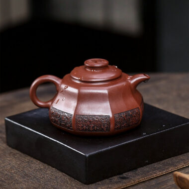 Full Handmade Yixing Zisha Teapot [Tai Chi] (Hong Pi Long – 330ml)