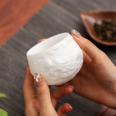 Ice Jade White Porcelain [Relief Dragon] Tea Cup 120ml