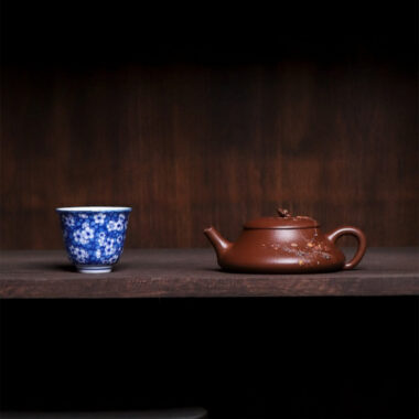 Full Handmade Yixing Zisha Teapot [Xiao Yao] (Zi Ni – 110ml)