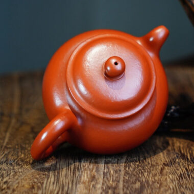Full Handmade Yixing Zisha Teapot [Duo Zhi Pot] (Zhao Zhuang Zhu Ni – 250ml)
