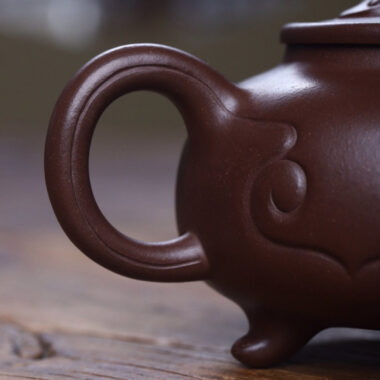 Full Handmade Yixing Zisha Teapot [Sanzu Ruyi Pot] (Zi Ni – 400ml)
