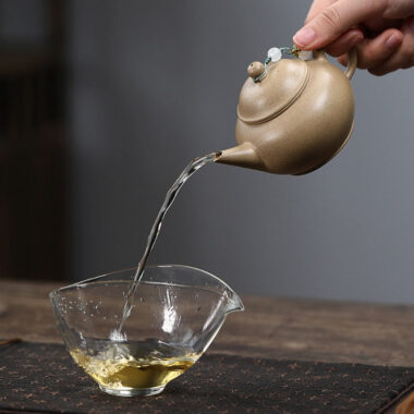 Yixing Zisha Teapot [Shui Ping] (Bensan Lu Ni – 150ml)