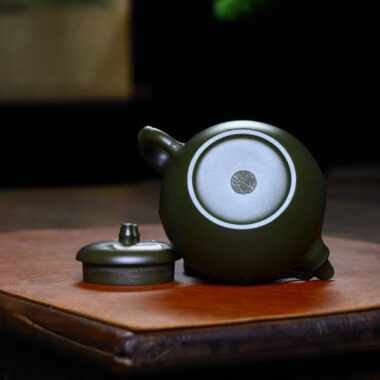 Full Handmade Yixing Zisha Teapot [Bamboo Pot] (Mo Lu Ni- 360ml)