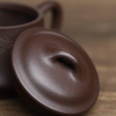Full Handmade Yixing Zisha Teapot [Zhu Chu Pot] (Lao Zi Ni – 170ml)