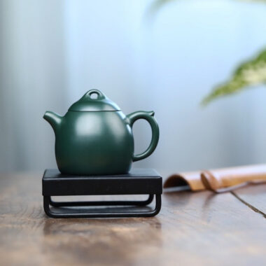 Full Handmade Yixing Zisha Teapot [Qin Quan Pot] (Lu Ni – 170ml)