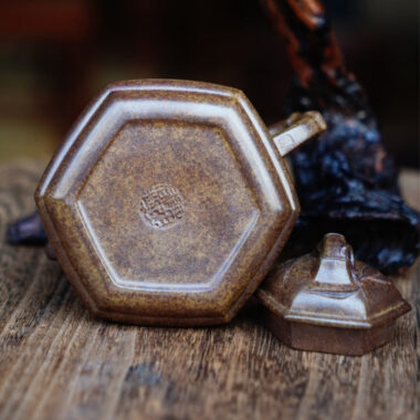 Full Handmade Yixing Zisha Teapot [Liufang Zhu Ding Pot] (Qing Duan Ni Firewood Fired – 180ml)