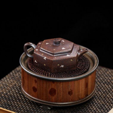 Full Handmade Yixing Zisha Teapot [Liufang De Zhong] (Firewood Fired Duan Ni – 150ml)