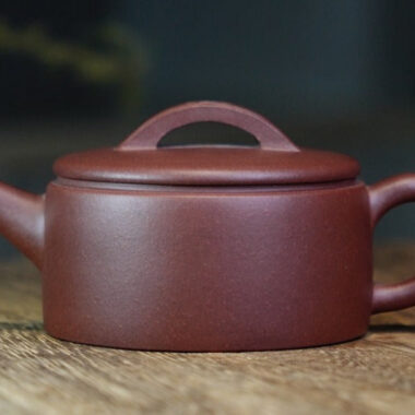 Full Handmade Yixing Zisha Teapot [Hanwa Pot] (Di Cao Qing – 180ml)
