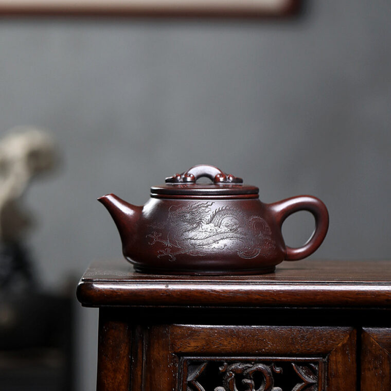 Yixing Zisha Teapot [Dragon Shi Piao] (Tie Xue Hong Sha – 320ml)