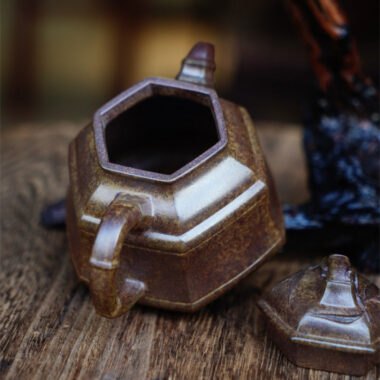 Full Handmade Yixing Zisha Teapot [Liufang Zhu Ding Pot] (Qing Duan Ni Firewood Fired – 180ml)