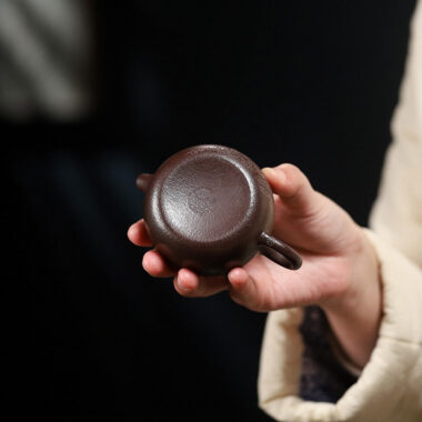 Yixing Zisha Teapot [Mini Lotus Joy] (Lao Zi Ni – 110ml)