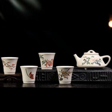 Full Handmade Yixing Zisha Teapot [Flowers Collection] 1 Pot 4 Cups Set (Bei Duan Ni – 245ml)