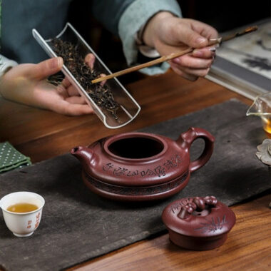 Full Handmade Yixing Zisha Teapot [Lucky Bamboo] (Zi Ni – 480ml)