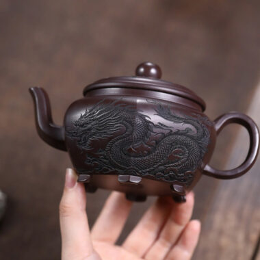Yixing Zisha Teapot [Dragon Liufang] (Gu Tong Wu Ni – 330ml)
