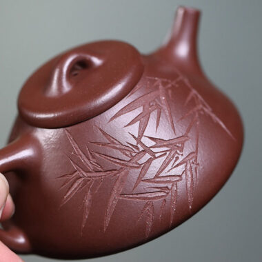 Yixing Zisha Teapot [Qingfeng Ziye Shi Piao] (Zi Ni – 180ml)